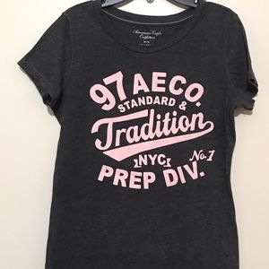 American Eagle | Dark Gray T-Shirt